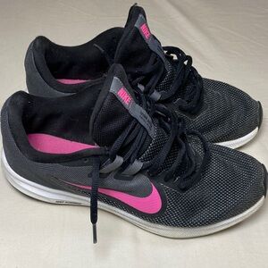 Nike Downshifter 9 Running Shoes 8.5